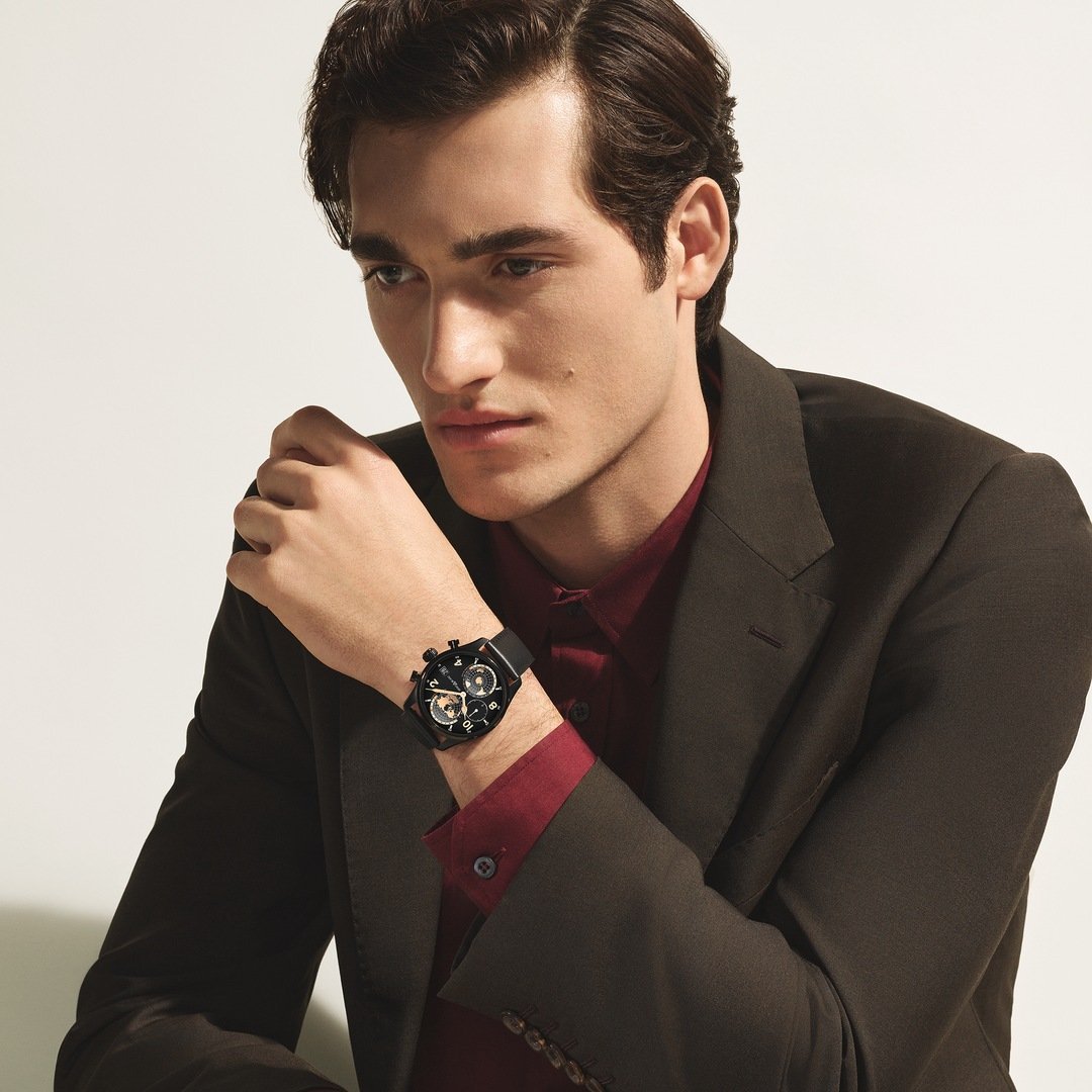 Smartwatch Montblanc Summit 3, Titane Noir - vue 6 Smartwatch Montblanc Summit 3, Titane Noir - Montblanc (vue 6)