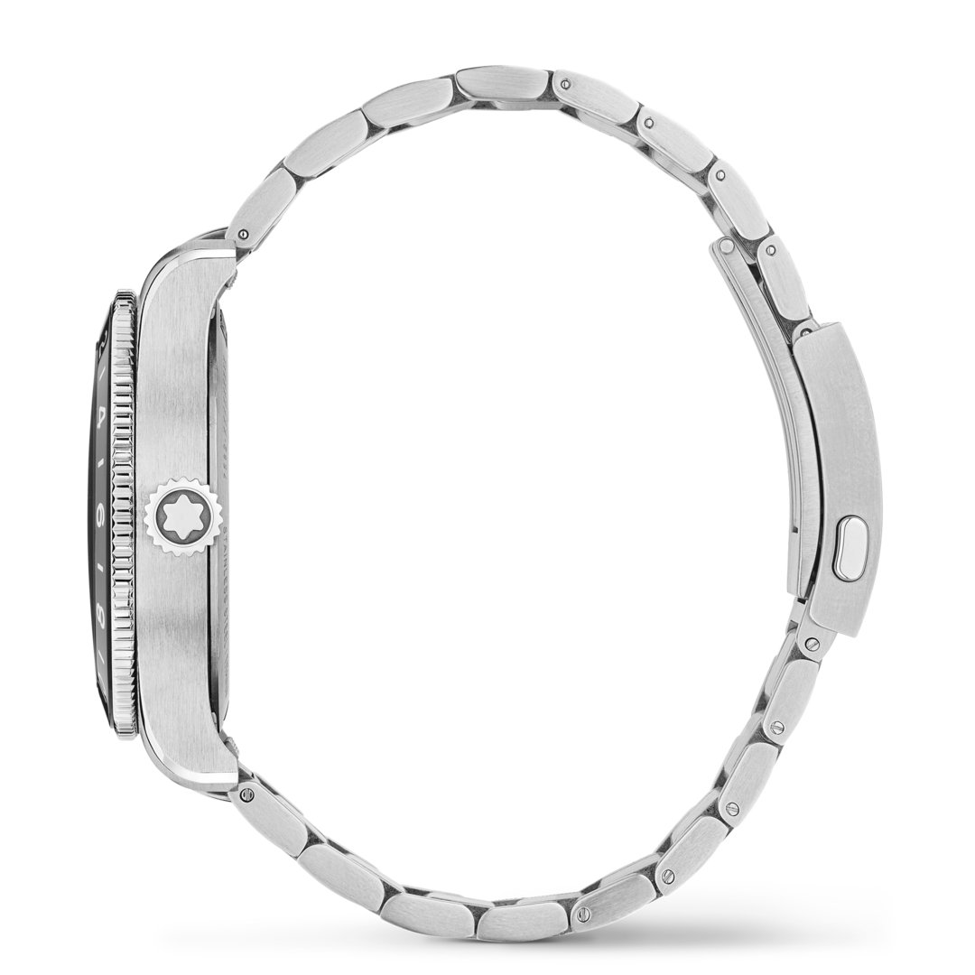 Montblanc 1858 GMT 3 Montblanc 1858 GMT - Montblanc (vue 3)